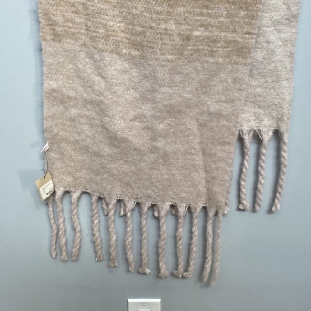 Shades of Neutral Soft Tone Acrylic Scarf - Picture 2 of 6